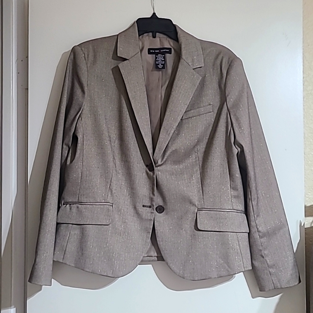 New York & Co. Size 16 Brown w/Gold flecks Jacket & Matching Pants (Suit)